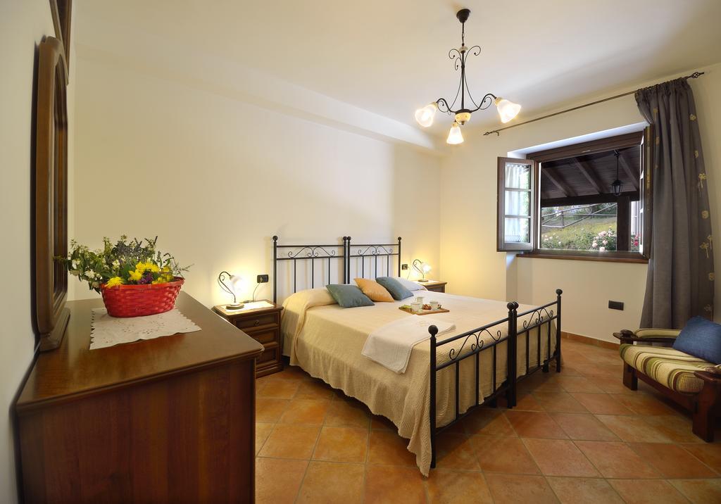 Agriturismo San Severo パッシニャーノ・スル・トラジメーノ エクステリア 写真