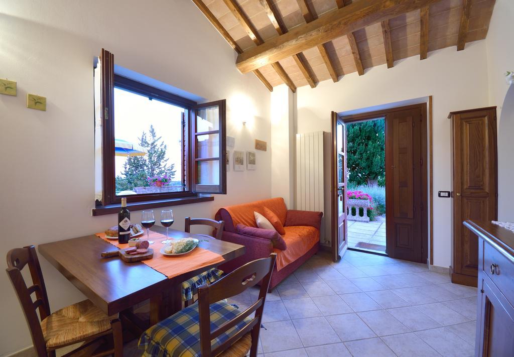 Agriturismo San Severo パッシニャーノ・スル・トラジメーノ エクステリア 写真